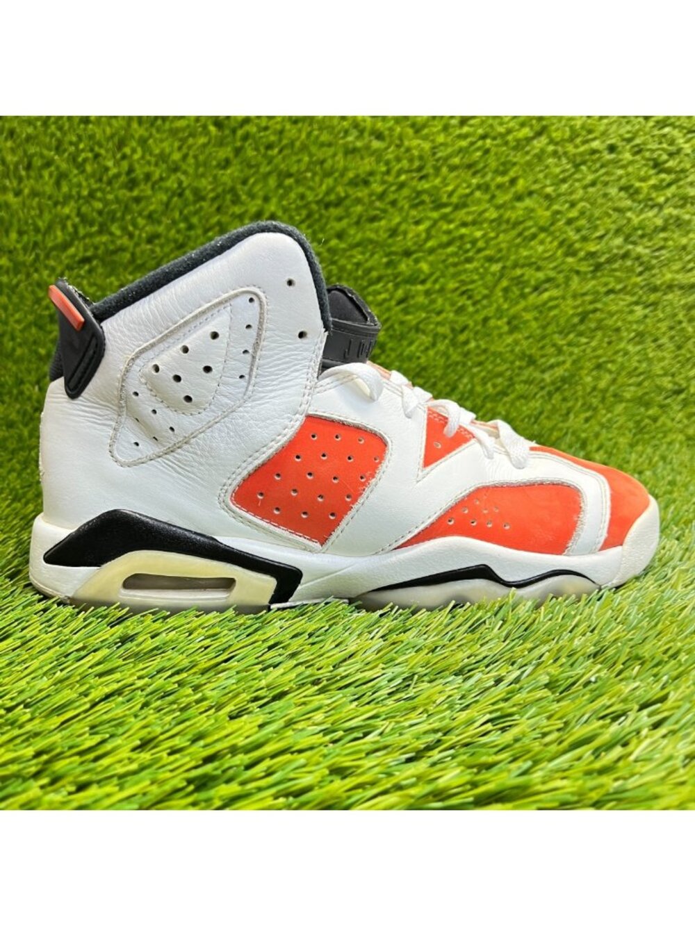 Nike Air Jordan 6 Retro GS Boys Size 5.5Y Orange White Basketball Shoes Sneakers